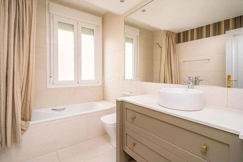 Foto 9278d66a-3461-427f-8dad-46f491a7d349. Rent flat with heating parking in Recoletos Madrid