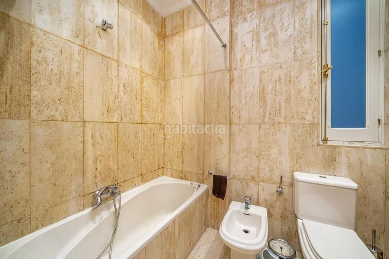 Foto c8d9e12d-db96-41b0-ba16-ba0a564f20b2. Pis amb calefacció a Trafalgar Madrid