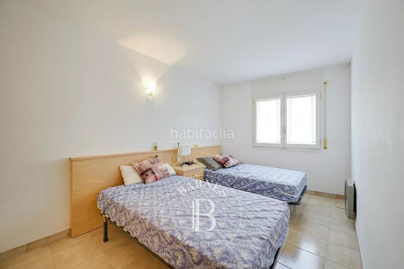 Foto 665ab5f7-ce79-483f-b3b3-0d8e2927c1a5. Etagenwohnung mit heizung in El Pedró Palamós