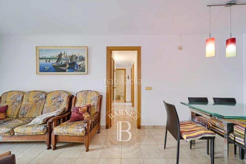 Foto ac3b4d65-0df8-471c-8e3f-bd4f507fbc1a. Etagenwohnung mit heizung in El Pedró Palamós