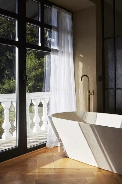Foto 6a274bbc-83bc-4b55-b393-4ca8491cee7f. Casa amb calefacció aparcament piscina a Ategorrieta-Ulía Donostia - San Sebastián