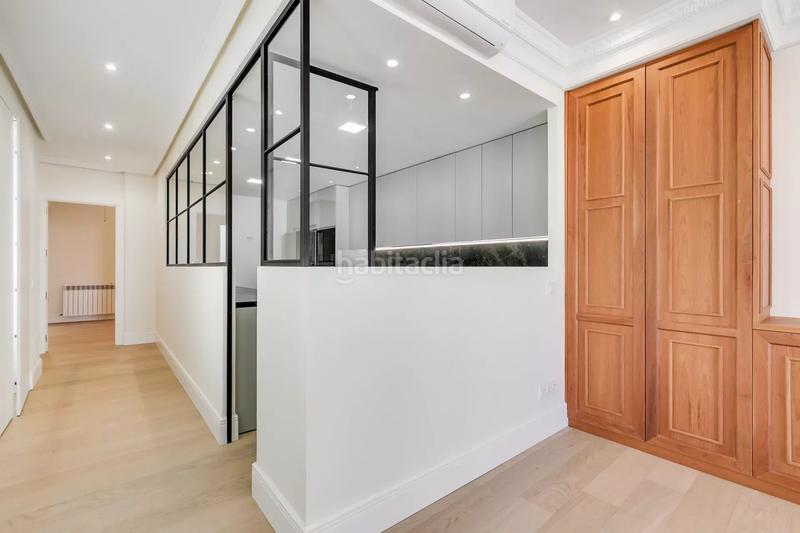 Foto 77ed61df-2ef0-4796-be5d-96137ccf0c9d. Rent flat with heating in Castellana Madrid