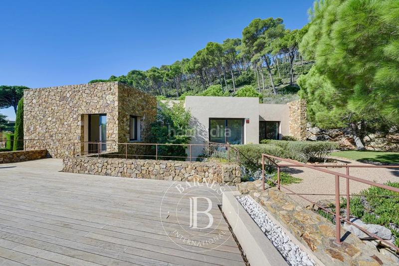 Foto 229a2d07-2c57-4d0b-bbfb-ad945a4bcf17. Haus mit heizung pool in Fornells-Aiguablava Begur