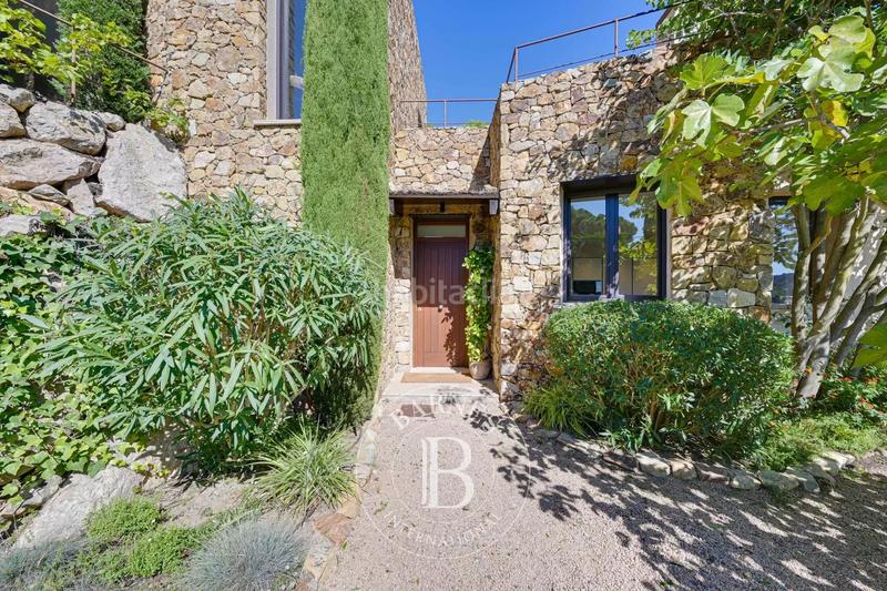 Foto ae683e7a-9ecf-4807-932d-c10aa92ca822. House with heating pool in Fornells-Aiguablava Begur