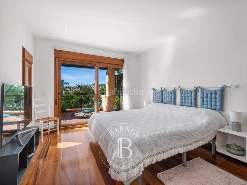 Foto 889d688b-6d08-4cbe-afb7-7dc9fd93e16d. Penthouse with heating pool in Nueva Atalaya Estepona