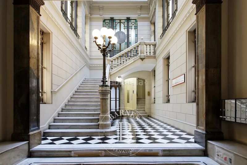 Foto 06572927-da49-4380-8dd8-11a5a9a31d7b. Àtic amb calefacció a Dreta de l´Eixample Barcelona