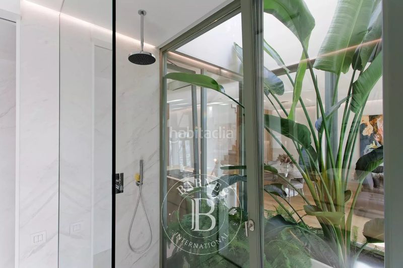 Foto 19c44534-7253-4e62-ab50-36149f986647. Àtic amb calefacció a Dreta de l´Eixample Barcelona