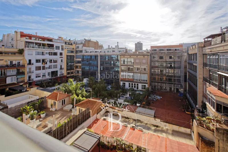 Foto 3f8b12a3-6c61-4f94-81e4-69b20fac1da3. Àtic amb calefacció a Dreta de l´Eixample Barcelona