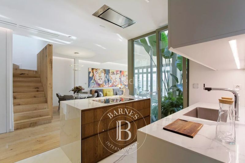 Foto 4006d479-b56f-4c04-a13c-555b3386477b. Àtic amb calefacció a Dreta de l´Eixample Barcelona