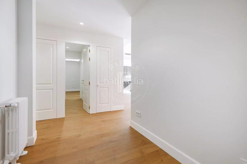 Foto 94e76bc4-6f0a-487f-af45-2e9b7c2b5c00. Location appartement avec chauffage parking dans Casa de Campo Madrid