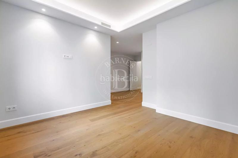 Foto d76696e0-691d-4607-b791-95592c6cedc4. Location appartement avec chauffage parking dans Casa de Campo Madrid