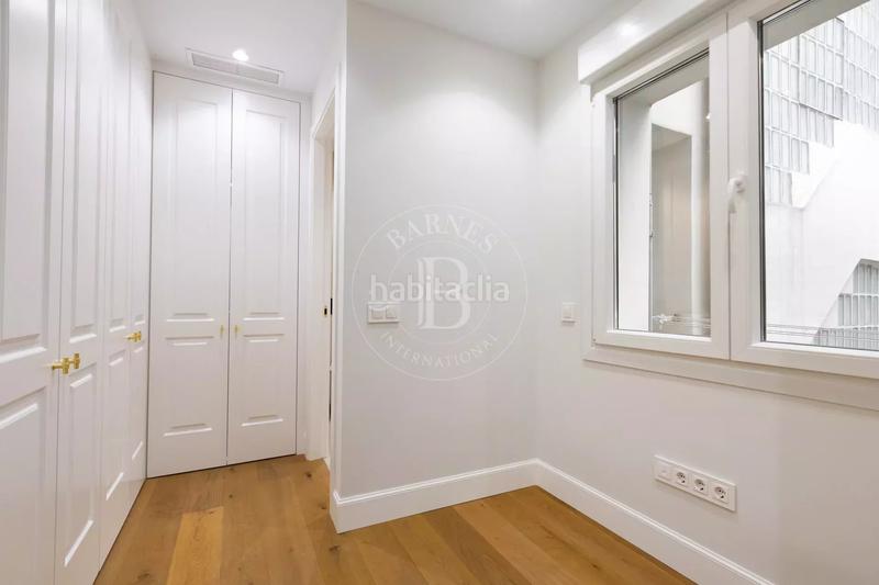 Foto 4bd7ca62-ce84-436a-ad7e-b716a4238e9e. Rent flat with heating parking in Casa de Campo Madrid