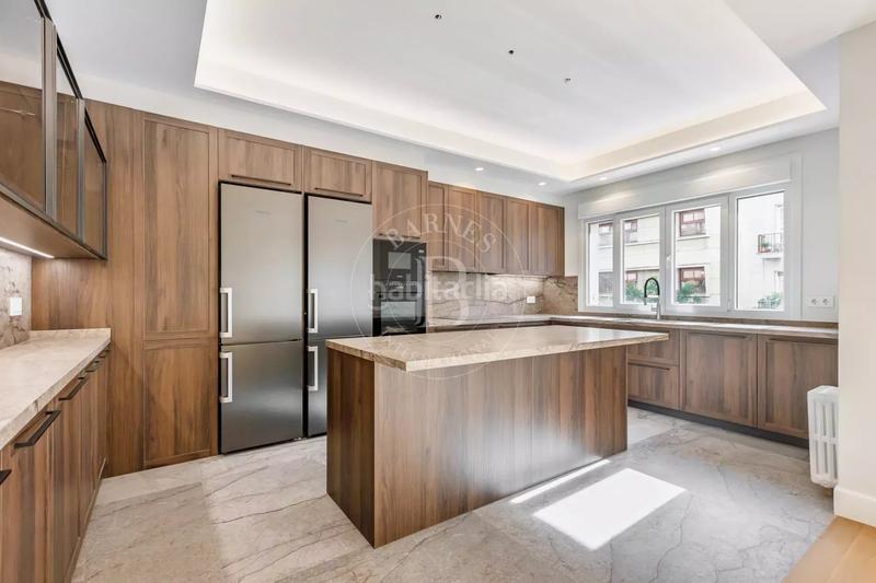 Foto b1cec453-929b-47be-b72a-a6210f8dfec3. Rent flat with heating parking in Casa de Campo Madrid