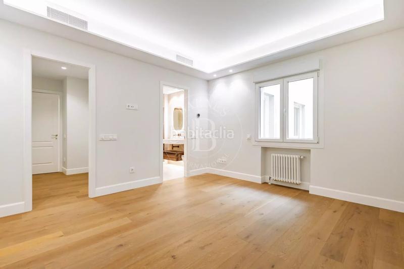 Foto da949d1f-f0b5-4ecd-82be-c9c4afa76668. Rent flat with heating parking in Casa de Campo Madrid