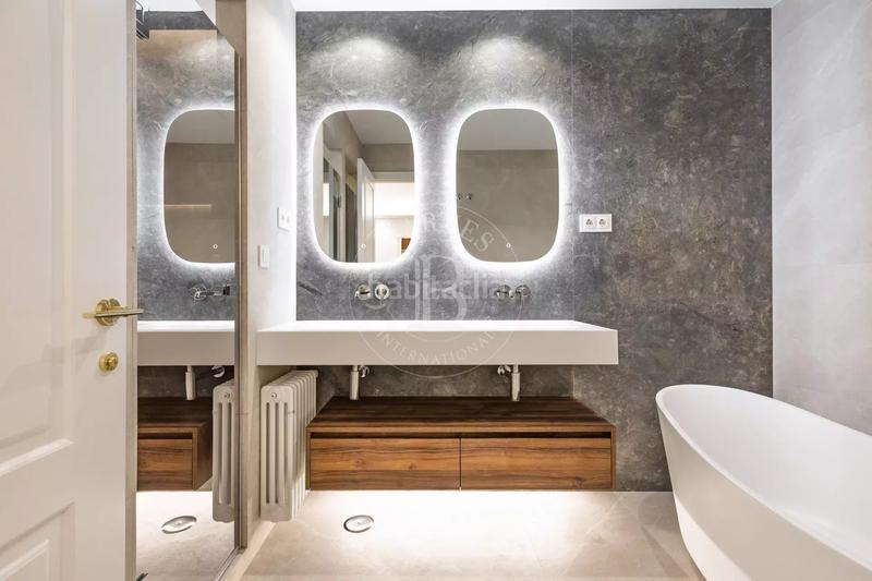 Foto 5898475e-4d1c-4de8-9280-e52e054b5495. Alquiler piso en Casa de Campo Madrid