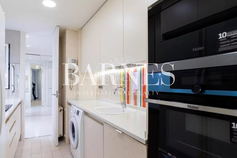 Foto 12982def-234d-4ad0-9093-1437dff50807. Location appartement avec chauffage parking piscine dans Madrid