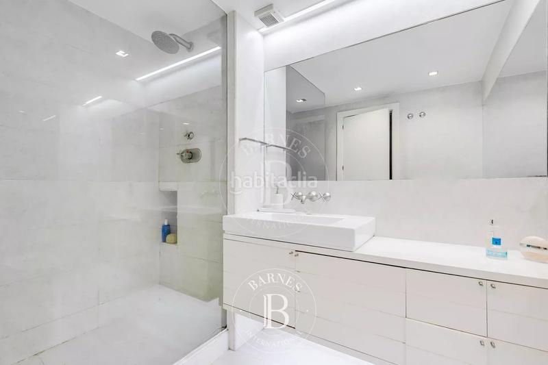 Foto 415bdc40-aa6e-41d9-ada1-f9688d056e74. Location appartement avec chauffage parking piscine dans Madrid