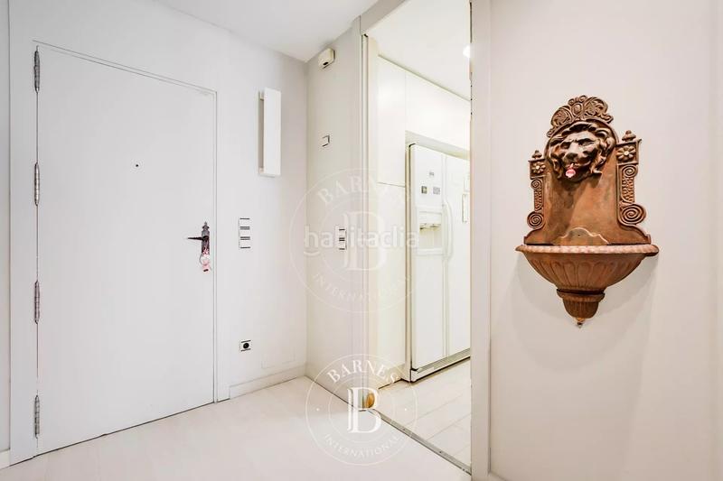 Foto 53839b7a-f718-43bb-bd70-cf0a950f01d9. Location appartement avec chauffage parking piscine dans Madrid