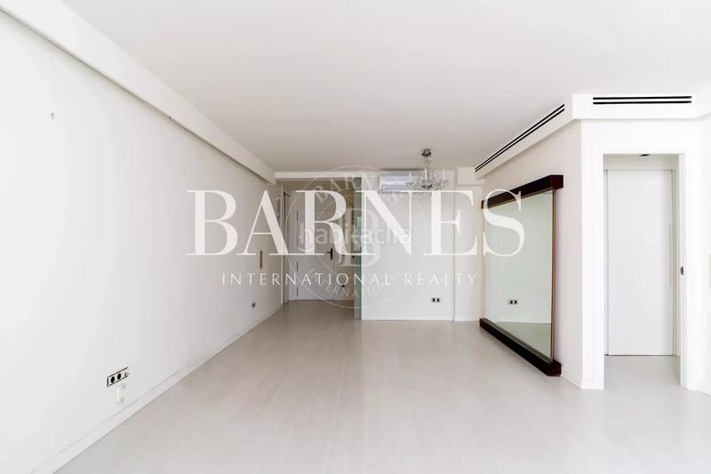 Foto d8376b36-e59a-4738-98df-3f452d17075c. Location appartement avec chauffage parking piscine dans Madrid