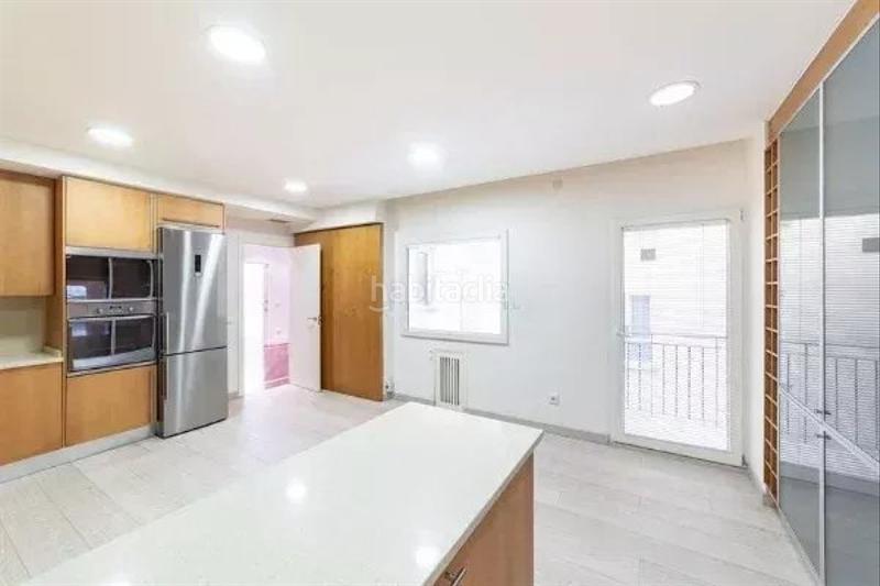 Foto fe5ecf86-50b1-4aee-8f59-a224bd0fc3d3. Rent flat with heating parking in Jerónimos Madrid