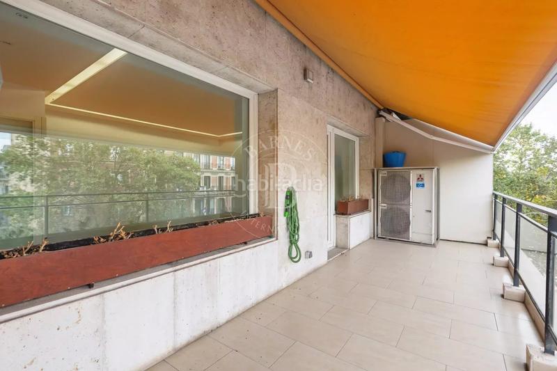 Foto 68d84f28-f281-4889-b226-dccbe4443dc1. Lloguer pis amb calefacció aparcament a Jerónimos Madrid