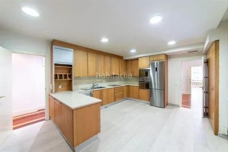 Foto 0cc6bdd1-c6fc-4fbc-af96-e6e9a50c8ed4. Alquiler piso en Jerónimos Madrid