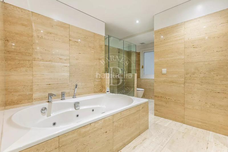 Foto 4be33c29-e171-41c9-9959-bd31aa4c26b1. Alquiler piso en Jerónimos Madrid