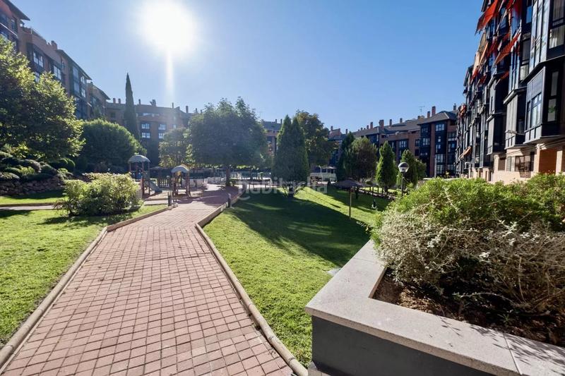 Foto fbd0740d-3b3f-4519-9212-50b8d14ce6e2. Appartamento con riscaldamento in Acacias Madrid