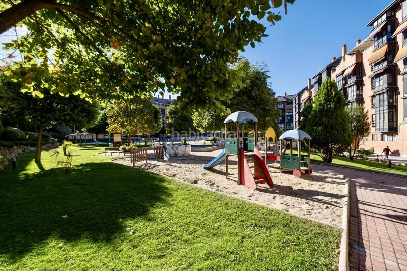 Foto 885c0f7c-946b-4577-8f56-4ca7e35c140d. Piso en Acacias Madrid