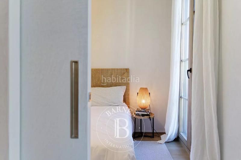 Foto b844954e-add3-4dc7-b682-48563afbe973. Etagenwohnung in L´Antiga Esquerra de l´Eixample Barcelona