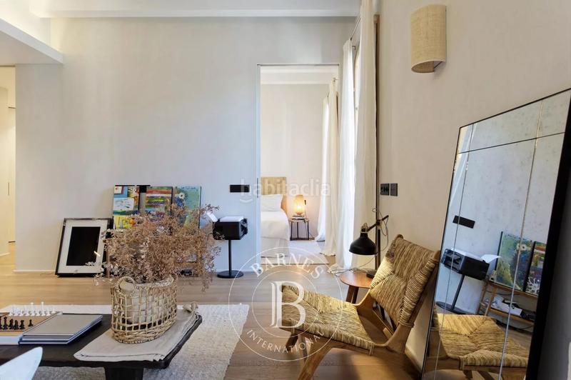 Foto f1835789-fe3b-4de2-83af-fec8a36e28c7. Flat in L´Antiga Esquerra de l´Eixample Barcelona