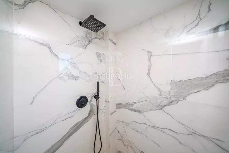 Foto 4fd389f2-c7fc-4c38-9c65-f0d8820190bf. Appartamento con riscaldamento parcheggio in Aravaca Madrid