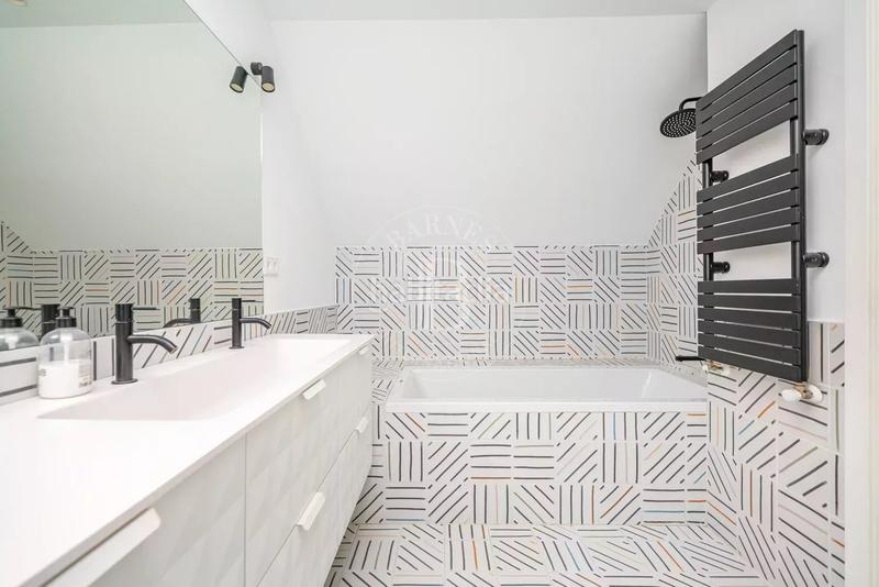 Foto a52d52f1-42b0-421f-a570-77b8d789b600. Appartamento con riscaldamento parcheggio in Aravaca Madrid