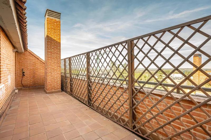 Foto 636875fa-a9ba-4222-aebe-9defa5ed89be. Appartement avec chauffage parking dans Aravaca Madrid