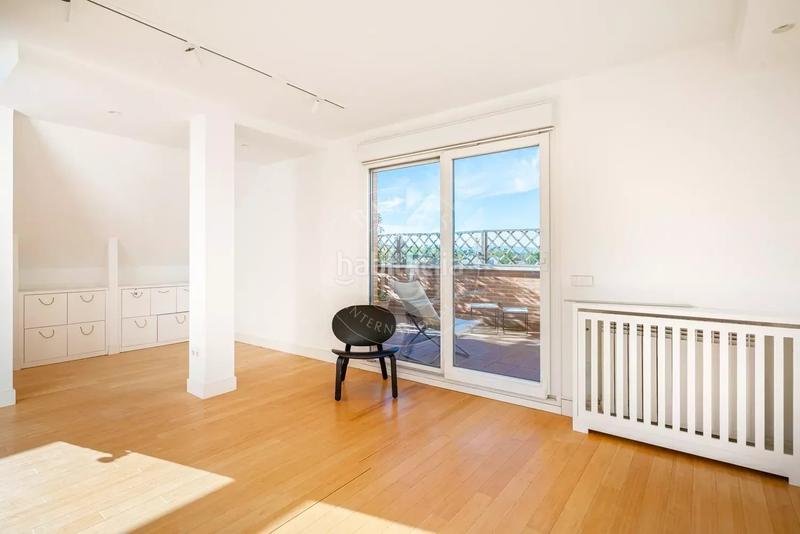 Foto 91fb88e5-6604-43eb-9c0b-d4ca9bb995ee. Appartement avec chauffage parking dans Aravaca Madrid