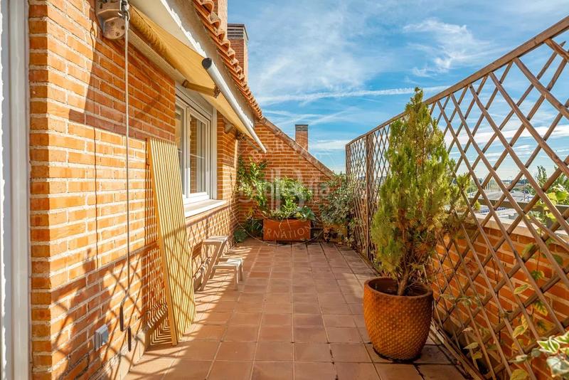 Foto ea2851a4-9743-427e-8eab-9f75ac48cb55. Appartement avec chauffage parking dans Aravaca Madrid