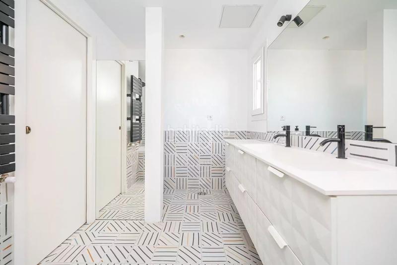 Foto 155fcd75-c946-4164-96a4-80107b94267c. Flat with heating parking in Aravaca Madrid