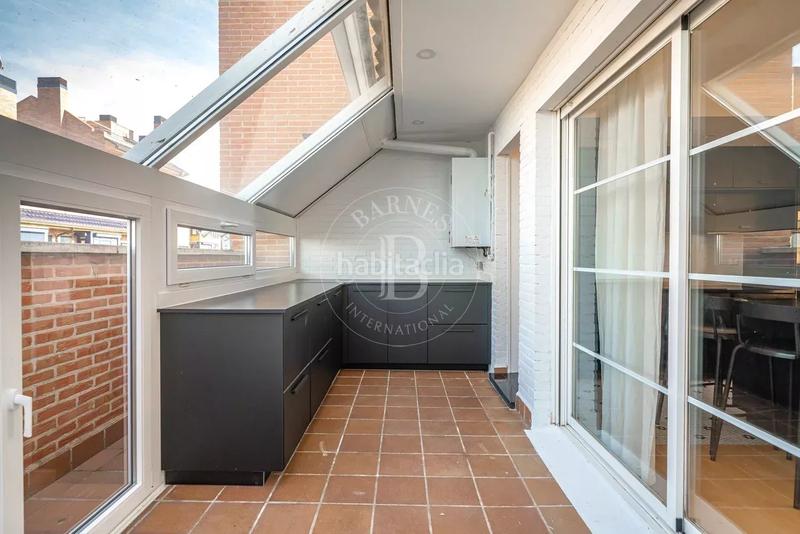 Foto 2b21a614-9fcc-4509-aee6-bbdc0aced8e0. Flat with heating parking in Aravaca Madrid