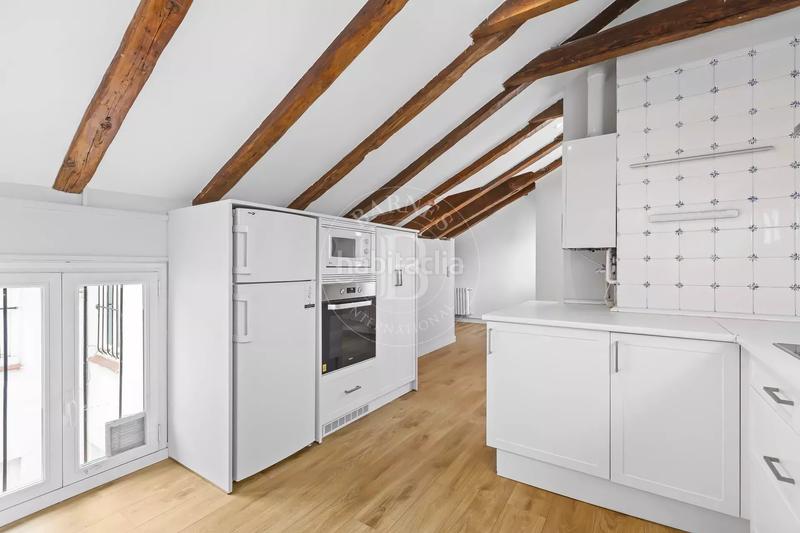 Foto e0e9abaa-3f8b-4d13-b733-de0806557951. Miete etagenwohnung mit heizung in Recoletos Madrid