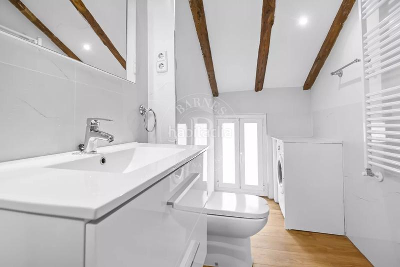 Foto cc0411fb-0056-4854-b00c-0f03ce0cca5f. Rent flat with heating in Recoletos Madrid