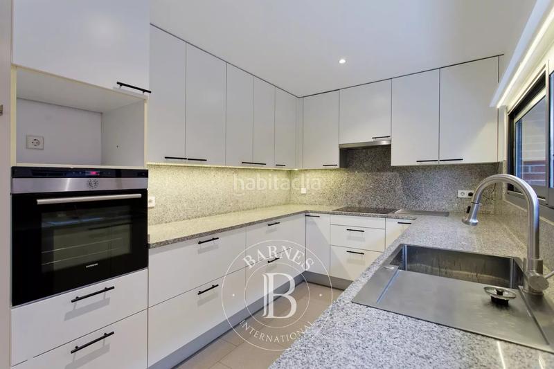 Foto 1a5e778e-01d4-4313-b2ae-b6f63d4b9491. Location appartement avec chauffage parking dans Barri de les Corts Barcelona