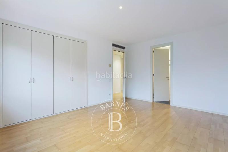 Foto e53476cc-d83c-4a8c-b79f-f44a953c3d14. Location appartement avec chauffage parking dans Barri de les Corts Barcelona