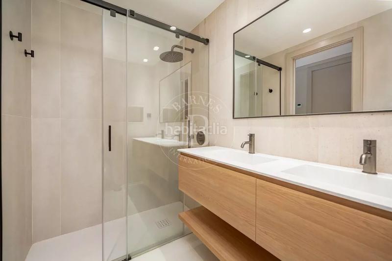 Foto 23af653e-c075-46fc-8bcf-bc6c0d84ad34. Appartement avec chauffage parking piscine dans Trafalgar Madrid