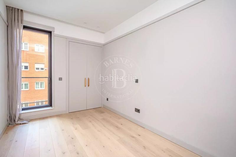 Foto 53354e21-346d-4657-b915-a1849c756749. Appartement avec chauffage parking piscine dans Trafalgar Madrid