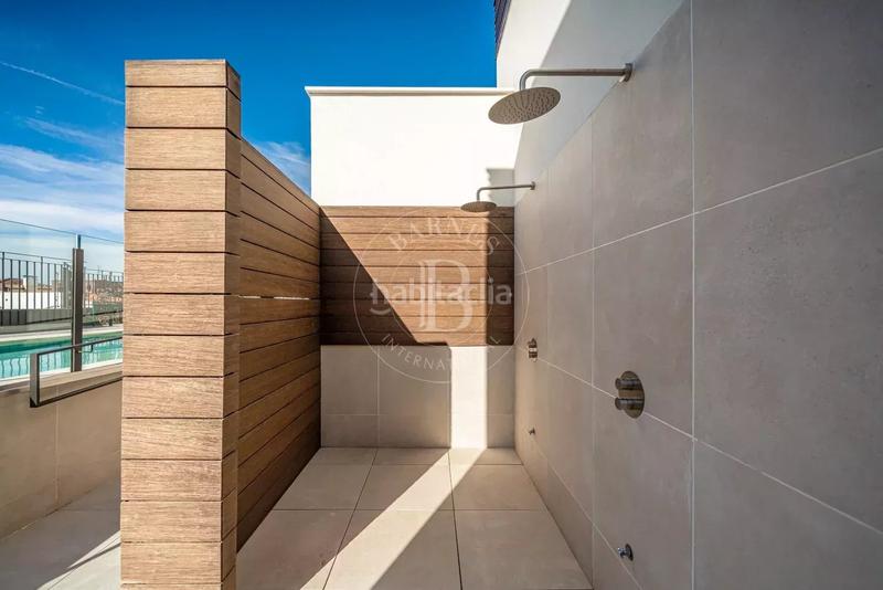 Foto c91c7102-0429-4e38-af61-85e9e3bb1155. Etagenwohnung mit heizung parking pool in Trafalgar Madrid