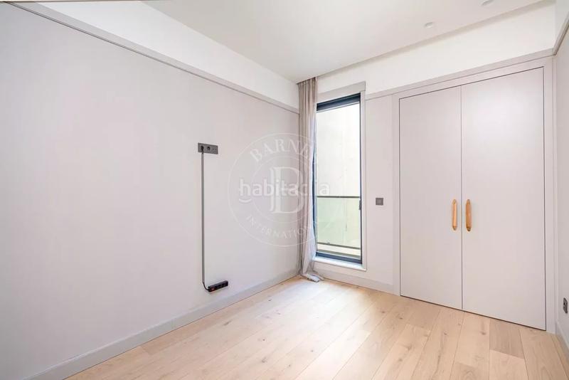 Foto dffb1b42-a172-4d0b-b47f-ce3ee795c421. Etagenwohnung mit heizung parking pool in Trafalgar Madrid