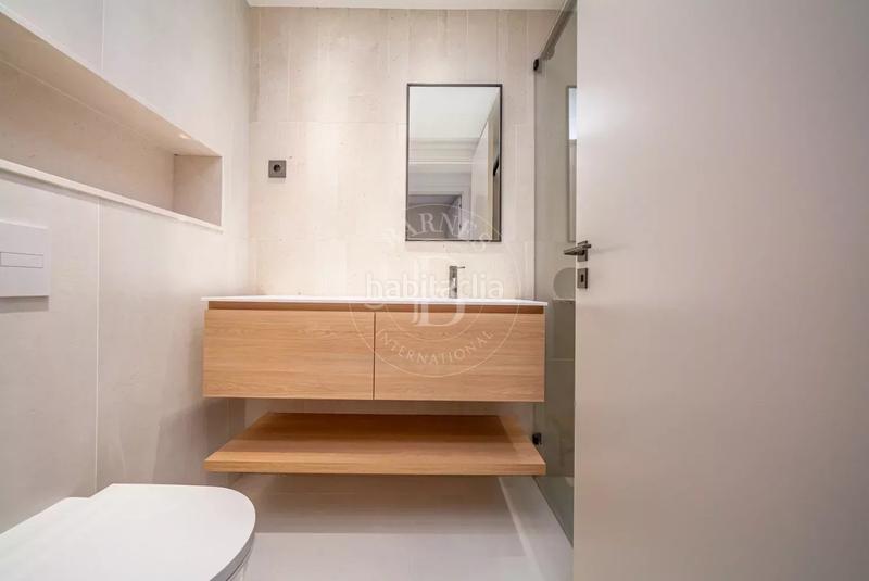 Foto 828ebd90-b29c-491c-80a8-bdf10e7e4b60. Pis amb calefacció aparcament piscina a Trafalgar Madrid