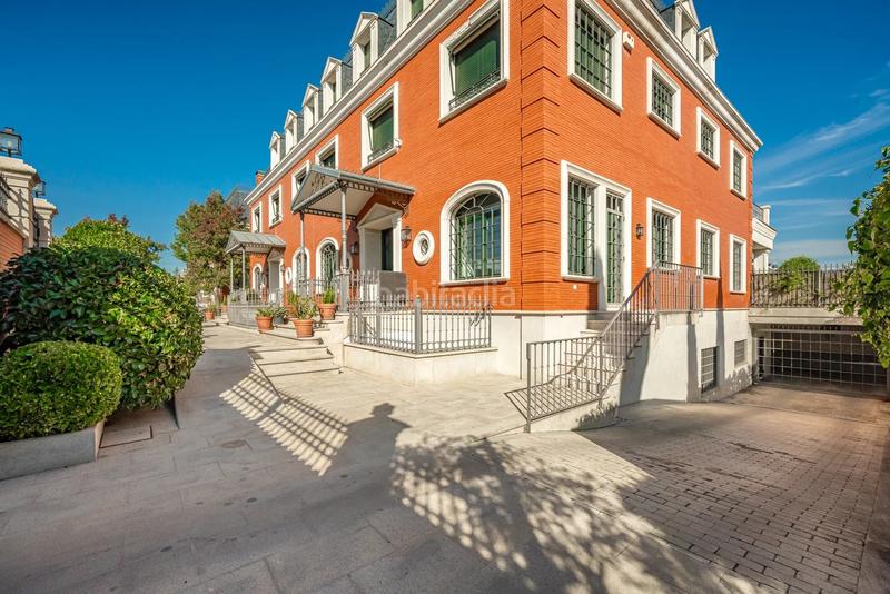 Foto ad5a9ccb-e791-4c75-8f3e-2936f1471026. Affitto appartamento con riscaldamento parcheggio piscina in Madrid