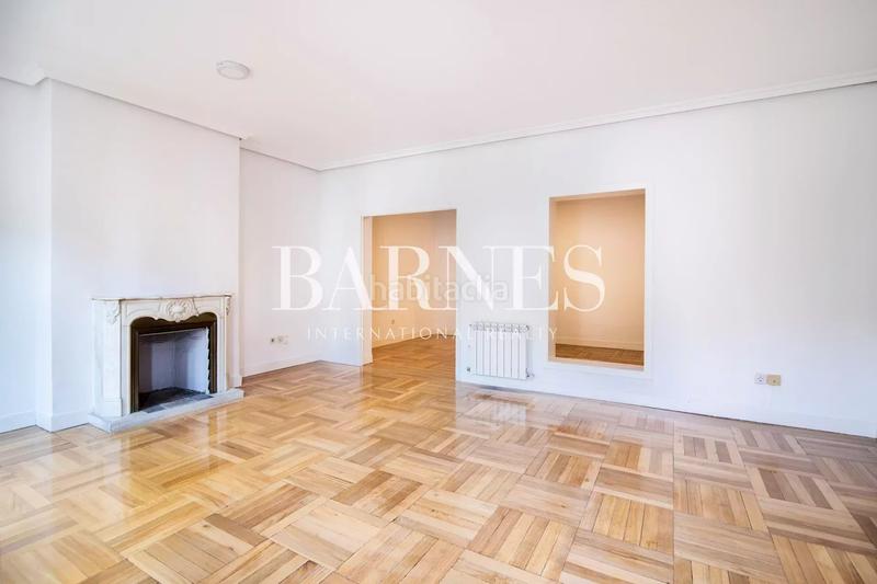 Foto 4590cf05-9e8e-42cb-a2c6-3c68173862de. Affitto appartamento con riscaldamento in Recoletos Madrid