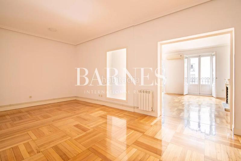 Foto 4884d241-ff04-4319-8274-faf384b22eef. Miete etagenwohnung mit heizung in Recoletos Madrid